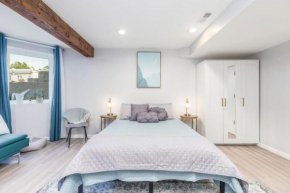 Private Pet Friendly Avenues Suite of Downtown